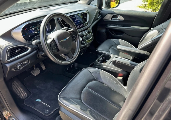 Chrysler Pacifica cena 159600 przebieg: 53295, rok produkcji 2020 z Mława małe 211
